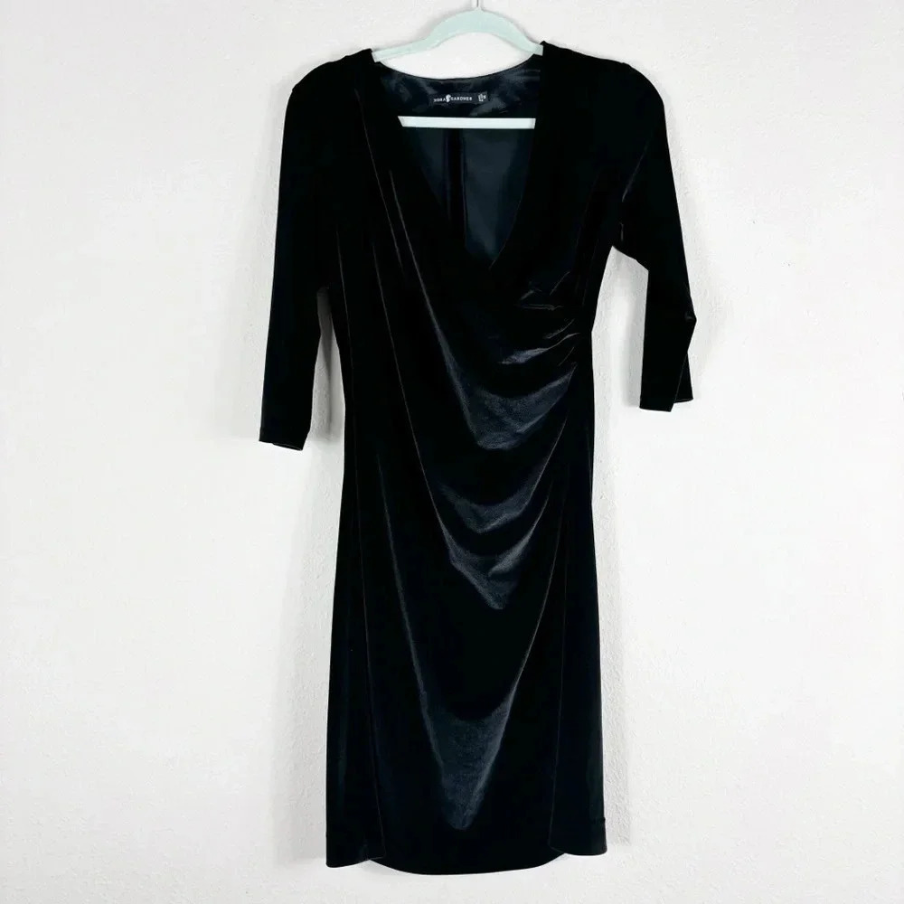 Nora Gardner Velvet like Black V-Neck Dress size M